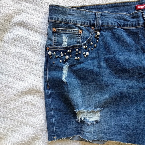 UnionBay 4" Distressed Pearl Jean Shorts Plus 22 - Picture 2 of 8